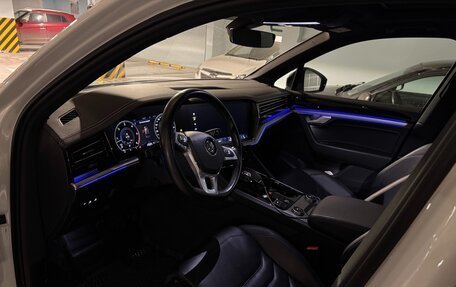 Volkswagen Touareg III, 2019 год, 6 200 000 рублей, 17 фотография