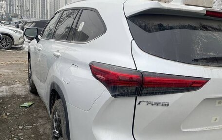 Toyota Highlander, 2025 год, 5 390 000 рублей, 5 фотография