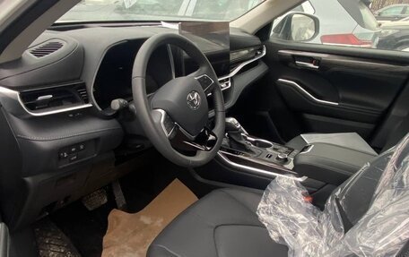 Toyota Highlander, 2025 год, 5 390 000 рублей, 8 фотография