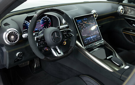 Mercedes-Benz AMG GT, 2024 год, 20 990 000 рублей, 9 фотография