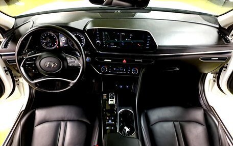 Hyundai Sonata VIII, 2022 год, 13 фотография