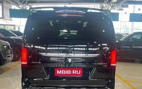 Mercedes-Benz Vito, 2022 год, 7 600 000 рублей, 4 фотография