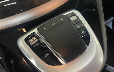 Mercedes-Benz Vito, 2022 год, 7 600 000 рублей, 10 фотография