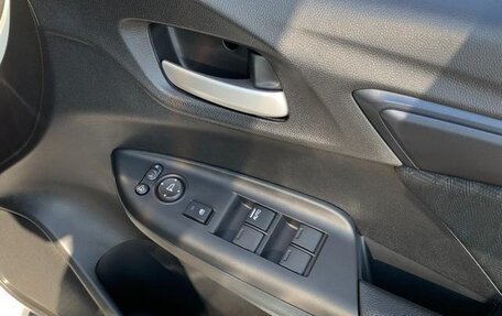 Honda Shuttle II, 2022 год, 1 225 000 рублей, 18 фотография