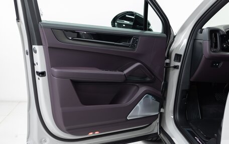 Porsche Cayenne III, 2025 год, 19 290 000 рублей, 8 фотография