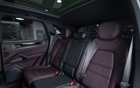 Porsche Cayenne III, 2025 год, 19 290 000 рублей, 30 фотография