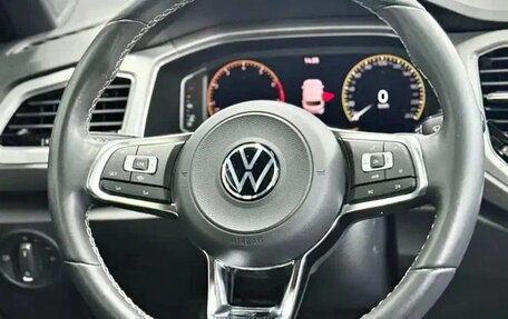 Volkswagen T-Roc I, 2023 год, 1 700 060 рублей, 15 фотография