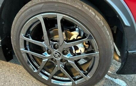 Toyota C-HR I рестайлинг, 2022 год, 1 751 000 рублей, 8 фотография