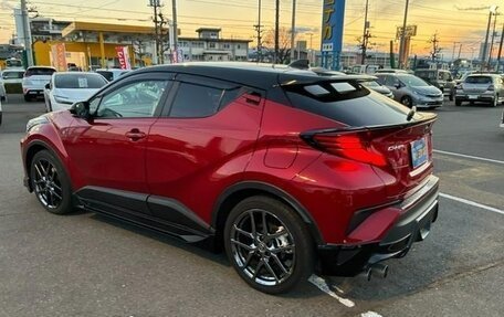 Toyota C-HR I рестайлинг, 2022 год, 1 751 000 рублей, 18 фотография