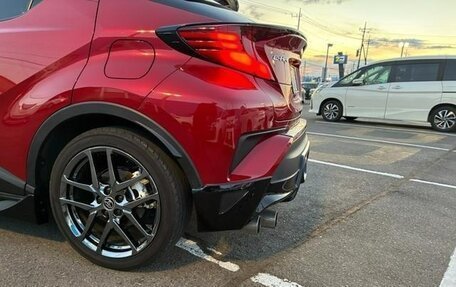 Toyota C-HR I рестайлинг, 2022 год, 1 751 000 рублей, 31 фотография