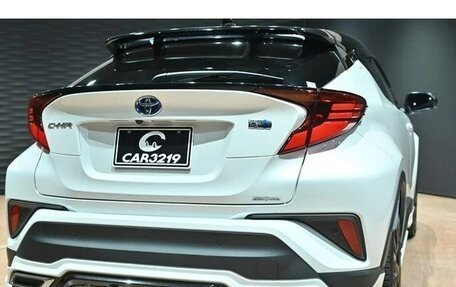 Toyota C-HR I рестайлинг, 2022 год, 1 765 000 рублей, 32 фотография