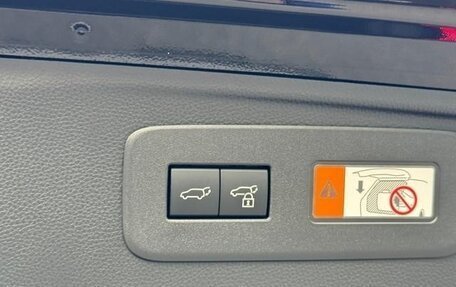 Toyota Land Cruiser Prado, 2025 год, 7 250 000 рублей, 27 фотография