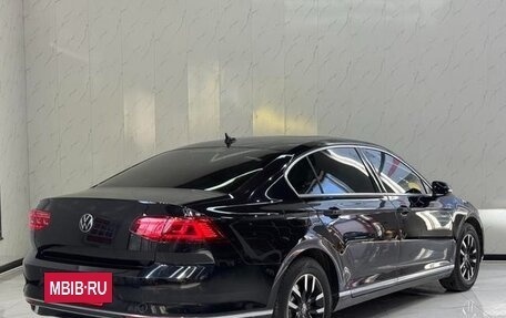 Volkswagen Passat B8 рестайлинг, 2022 год, 1 820 000 рублей, 4 фотография