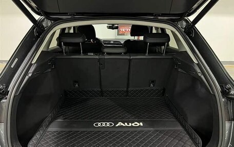 Audi Q3, 2022 год, 2 500 000 рублей, 17 фотография