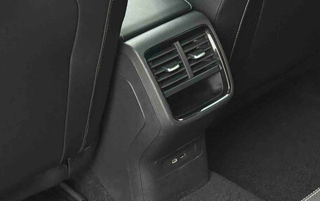 Skoda Octavia IV, 2023 год, 2 290 000 рублей, 14 фотография