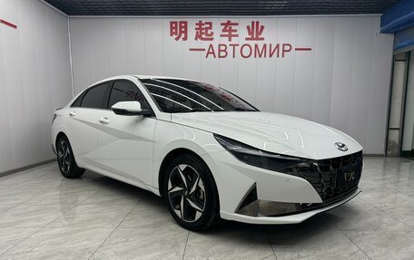 Hyundai Elantra, 2021 год, 1 700 000 рублей, 2 фотография