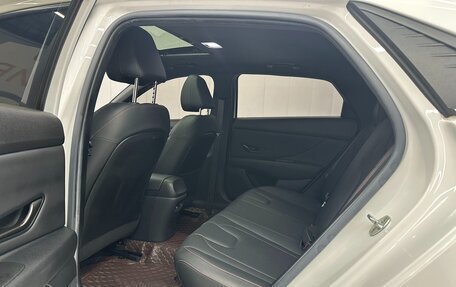 Hyundai Elantra, 2021 год, 1 700 000 рублей, 10 фотография