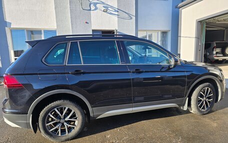 Volkswagen Tiguan II, 2019 год, 3 100 000 рублей, 5 фотография