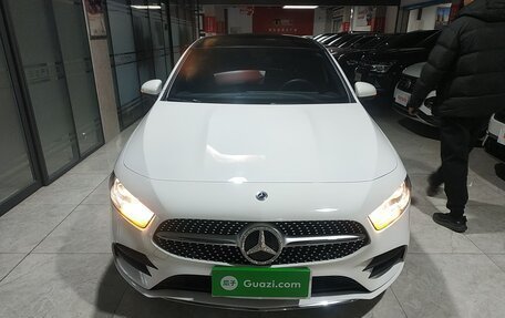 Mercedes-Benz A-Класс, 2022 год, 1 901 707 рублей, 2 фотография