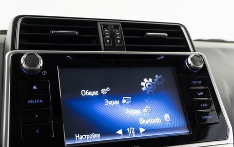 Toyota Land Cruiser Prado 150 рестайлинг 2, 2018 год, 4 793 055 рублей, 27 фотография