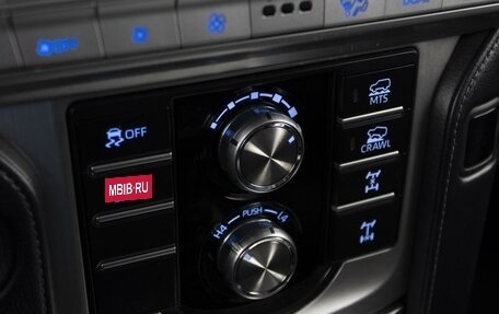 Toyota Land Cruiser Prado 150 рестайлинг 2, 2018 год, 4 793 055 рублей, 22 фотография