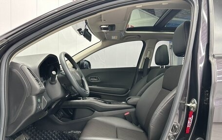 Honda Vezel, 2022 год, 1 750 000 рублей, 9 фотография