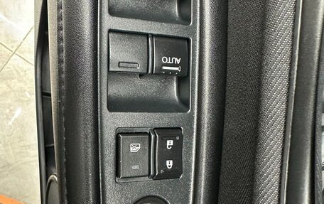 Honda Vezel, 2022 год, 1 750 000 рублей, 17 фотография