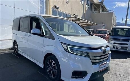 Honda Stepwgn, 2022 год, 2 410 007 рублей, 3 фотография