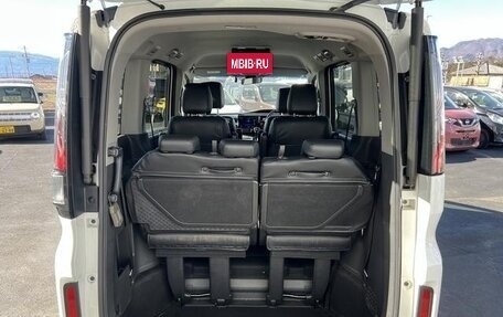 Honda Stepwgn, 2022 год, 2 410 007 рублей, 23 фотография