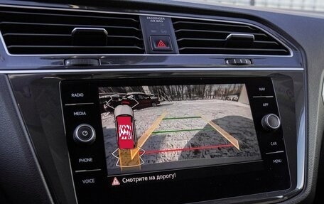 Volkswagen Tiguan II, 2021 год, 2 659 000 рублей, 14 фотография