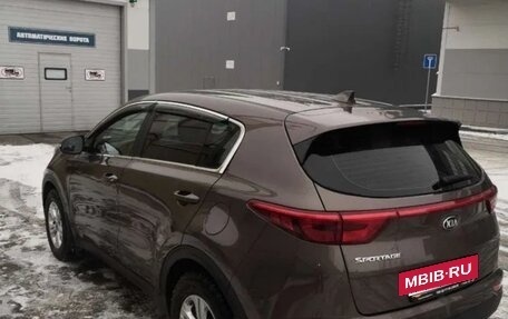 KIA Sportage IV рестайлинг, 2017 год, 1 350 000 рублей, 3 фотография
