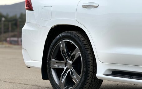 Lexus LX III, 2017 год, 11 000 000 рублей, 6 фотография