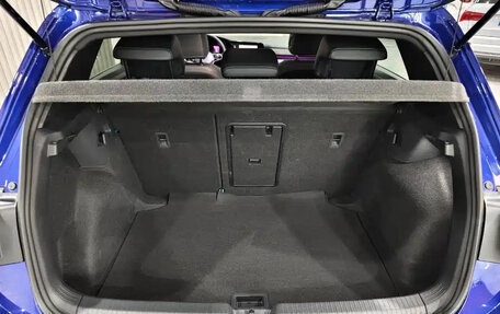 Volkswagen Golf VIII, 2021 год, 1 668 027 рублей, 17 фотография