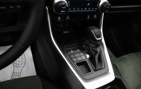 Toyota RAV4, 2025 год, 4 450 000 рублей, 11 фотография