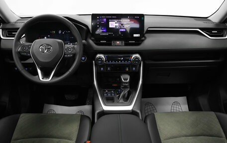 Toyota RAV4, 2025 год, 4 450 000 рублей, 8 фотография