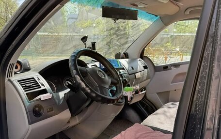 Volkswagen Caravelle T5, 2012 год, 1 750 000 рублей, 3 фотография