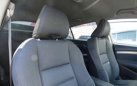 Honda Insight II рестайлинг, 2011 год, 745 000 рублей, 9 фотография