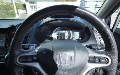 Honda Insight II рестайлинг, 2011 год, 745 000 рублей, 12 фотография