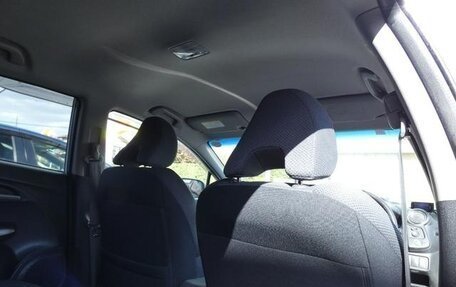 Honda Insight II рестайлинг, 2011 год, 745 000 рублей, 24 фотография