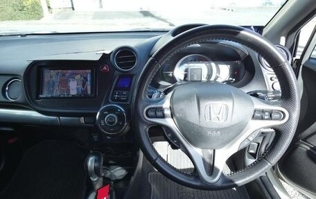 Honda Insight II рестайлинг, 2011 год, 745 000 рублей, 11 фотография