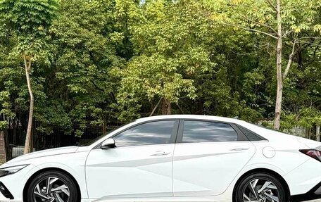 Hyundai Elantra, 2024 год, 1 700 230 рублей, 4 фотография