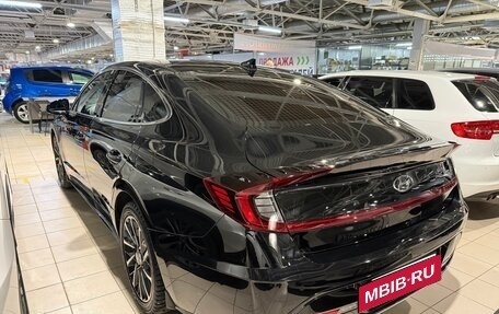 Hyundai Sonata VIII, 2022 год, 2 750 000 рублей, 4 фотография