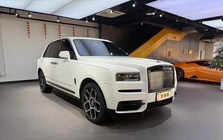 Rolls-Royce Cullinan, 2024 год, 132 000 096 рублей, 5 фотография
