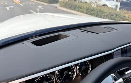 Rolls-Royce Cullinan, 2022 год, 36 000 000 рублей, 12 фотография