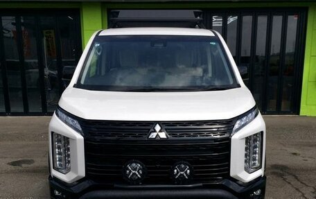 Mitsubishi Delica D:5 I, 2019 год, 2 624 000 рублей, 3 фотография