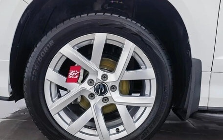 Volkswagen Jetta VII, 2024 год, 1 950 000 рублей, 5 фотография