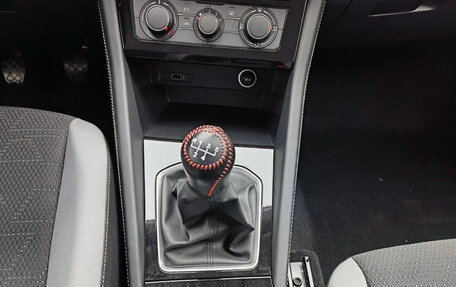 Volkswagen Jetta VII, 2024 год, 1 950 000 рублей, 12 фотография