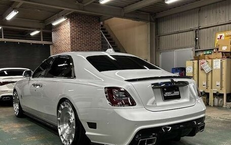 Rolls-Royce Ghost Series II рестайлинг, 2022 год, 40 700 000 рублей, 10 фотография