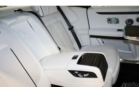 Rolls-Royce Ghost Series II рестайлинг, 2022 год, 40 700 000 рублей, 20 фотография