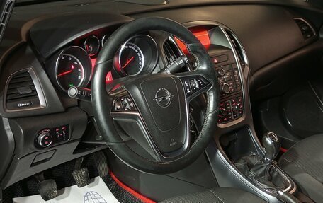 Opel Astra J, 2013 год, 679 000 рублей, 7 фотография